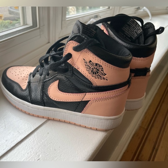 Air Jordan Crimson Tint High size 5.5. In excellent condition with box - Picture 2 of 10